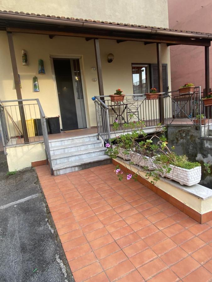 Appartamento In Villa Alle Falde Del Vesuvio ナポリ エクステリア 写真