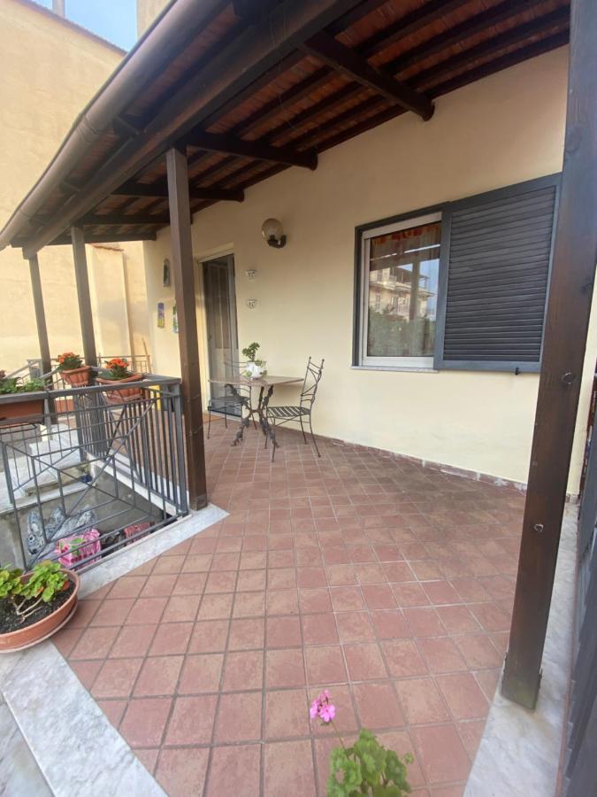 Appartamento In Villa Alle Falde Del Vesuvio ナポリ エクステリア 写真
