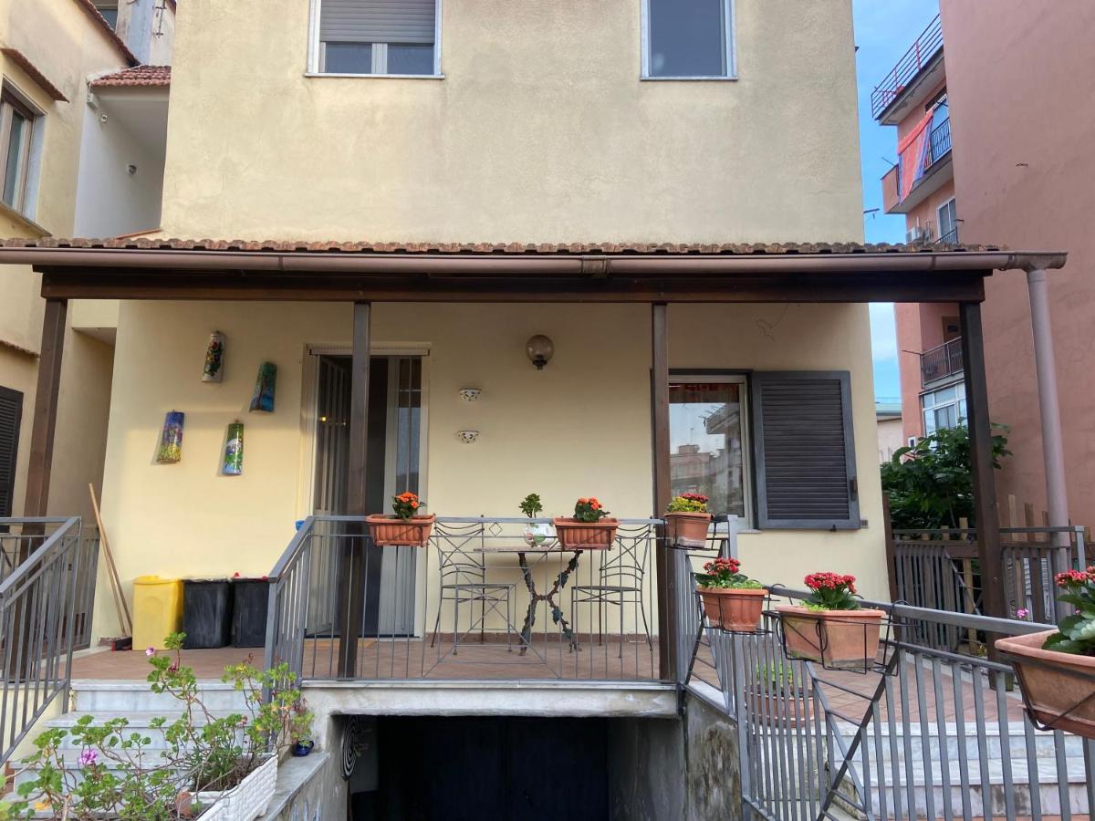 Appartamento In Villa Alle Falde Del Vesuvio ナポリ エクステリア 写真